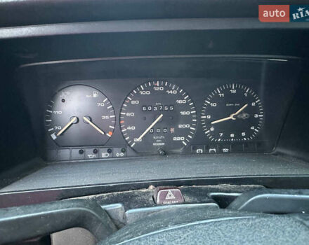 Красный Фольксваген Пассат, объемом двигателя 1.6 л и пробегом 600 тыс. км за 1100 $, фото 5 на Automoto.ua