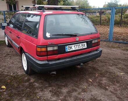 Красный Фольксваген Пассат, объемом двигателя 1.78 л и пробегом 385 тыс. км за 1850 $, фото 7 на Automoto.ua