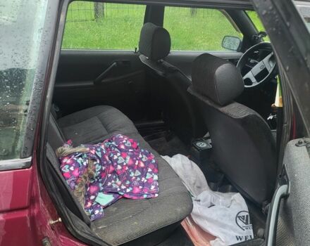 Красный Фольксваген Пассат, объемом двигателя 1 л и пробегом 1000 тыс. км за 1200 $, фото 5 на Automoto.ua