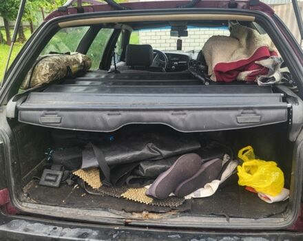 Красный Фольксваген Пассат, объемом двигателя 1 л и пробегом 1000 тыс. км за 1200 $, фото 4 на Automoto.ua