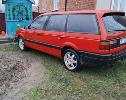 Червоний Фольксваген Пассат, об'ємом двигуна 1.6 л та пробігом 340 тис. км за 2200 $, фото 5 на Automoto.ua