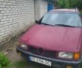 Красный Фольксваген Пассат, объемом двигателя 1 л и пробегом 1000 тыс. км за 1200 $, фото 1 на Automoto.ua