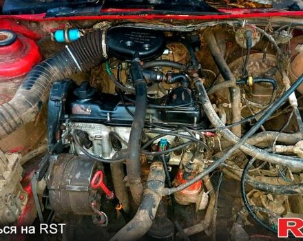 Красный Фольксваген Пассат, объемом двигателя 1.6 л и пробегом 1 тыс. км за 1700 $, фото 11 на Automoto.ua