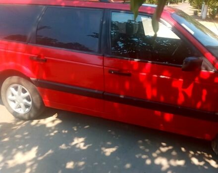 Красный Фольксваген Пассат, объемом двигателя 2 л и пробегом 0 тыс. км за 1800 $, фото 3 на Automoto.ua