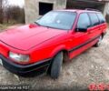 Красный Фольксваген Пассат, объемом двигателя 18 л и пробегом 340 тыс. км за 1500 $, фото 1 на Automoto.ua