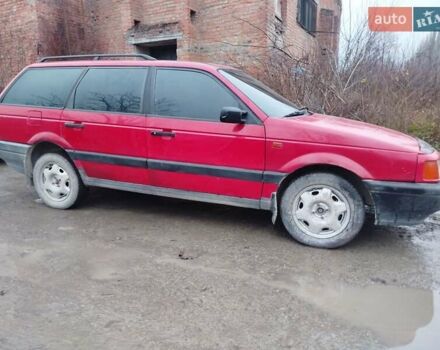 Красный Фольксваген Пассат, объемом двигателя 2 л и пробегом 380 тыс. км за 1700 $, фото 2 на Automoto.ua