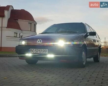 Красный Фольксваген Пассат, объемом двигателя 1.8 л и пробегом 380 тыс. км за 2600 $, фото 10 на Automoto.ua