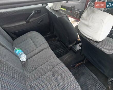 Красный Фольксваген Пассат, объемом двигателя 1.78 л и пробегом 400 тыс. км за 1300 $, фото 12 на Automoto.ua