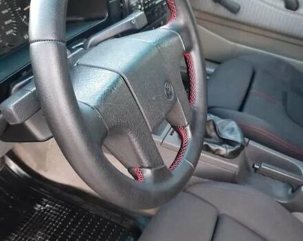 Красный Фольксваген Пассат, объемом двигателя 1.8 л и пробегом 380 тыс. км за 2600 $, фото 15 на Automoto.ua