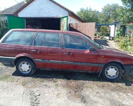 Красный Фольксваген Пассат, объемом двигателя 0 л и пробегом 200 тыс. км за 1800 $, фото 1 на Automoto.ua