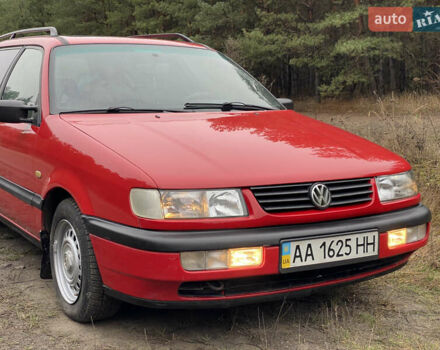 Червоний Фольксваген Пассат, об'ємом двигуна 1.78 л та пробігом 420 тис. км за 3450 $, фото 32 на Automoto.ua