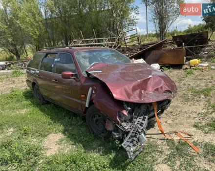 Красный Фольксваген Пассат, объемом двигателя 2 л и пробегом 200 тыс. км за 500 $, фото 1 на Automoto.ua