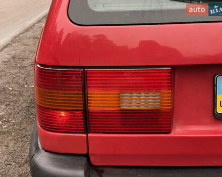 Червоний Фольксваген Пассат, об'ємом двигуна 1.78 л та пробігом 420 тис. км за 3450 $, фото 36 на Automoto.ua