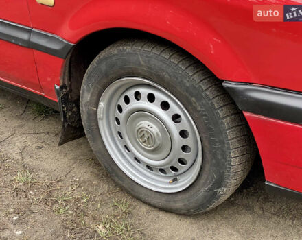 Червоний Фольксваген Пассат, об'ємом двигуна 1.78 л та пробігом 420 тис. км за 3450 $, фото 46 на Automoto.ua