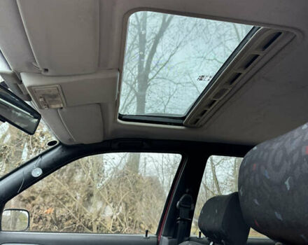 Червоний Фольксваген Пассат, об'ємом двигуна 1.8 л та пробігом 230 тис. км за 2299 $, фото 22 на Automoto.ua