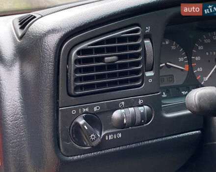 Червоний Фольксваген Пассат, об'ємом двигуна 1.78 л та пробігом 420 тис. км за 3450 $, фото 27 на Automoto.ua