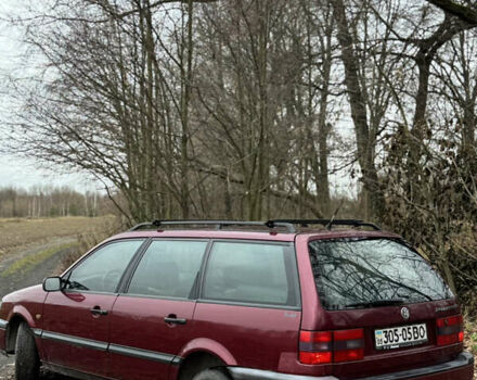 Червоний Фольксваген Пассат, об'ємом двигуна 1.8 л та пробігом 230 тис. км за 2299 $, фото 8 на Automoto.ua