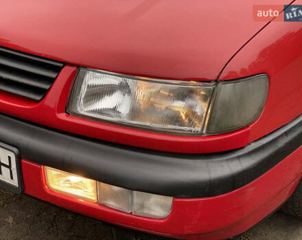 Червоний Фольксваген Пассат, об'ємом двигуна 1.78 л та пробігом 420 тис. км за 3450 $, фото 35 на Automoto.ua