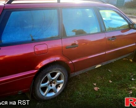 Красный Фольксваген Пассат, объемом двигателя 2.8 л и пробегом 200 тыс. км за 2500 $, фото 3 на Automoto.ua