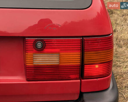 Червоний Фольксваген Пассат, об'ємом двигуна 1.78 л та пробігом 420 тис. км за 3450 $, фото 37 на Automoto.ua