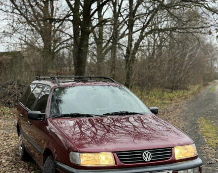 Червоний Фольксваген Пассат, об'ємом двигуна 1.8 л та пробігом 230 тис. км за 2299 $, фото 5 на Automoto.ua