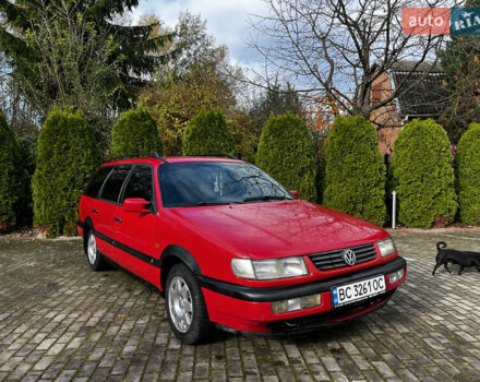 Червоний Фольксваген Пассат, об'ємом двигуна 1.78 л та пробігом 200 тис. км за 1850 $, фото 1 на Automoto.ua