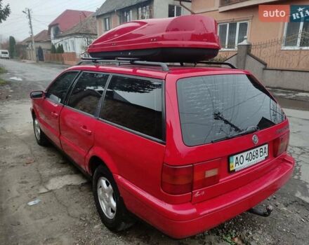 Красный Фольксваген Пассат, объемом двигателя 1.8 л и пробегом 30 тыс. км за 2900 $, фото 4 на Automoto.ua