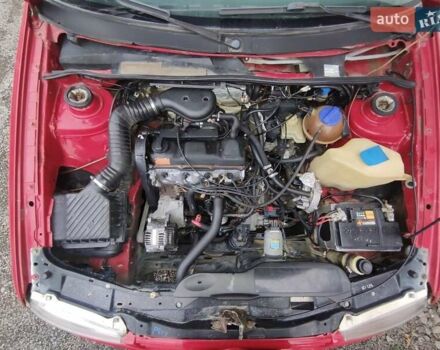 Красный Фольксваген Пассат, объемом двигателя 1.8 л и пробегом 30 тыс. км за 2900 $, фото 6 на Automoto.ua