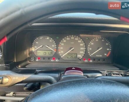 Червоний Фольксваген Пассат, об'ємом двигуна 1.98 л та пробігом 400 тис. км за 2700 $, фото 10 на Automoto.ua