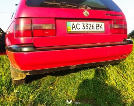 Червоний Фольксваген Пассат, об'ємом двигуна 1.8 л та пробігом 386 тис. км за 2300 $, фото 3 на Automoto.ua