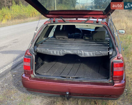 Червоний Фольксваген Пассат, об'ємом двигуна 1.6 л та пробігом 340 тис. км за 3450 $, фото 36 на Automoto.ua