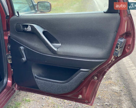 Червоний Фольксваген Пассат, об'ємом двигуна 1.6 л та пробігом 340 тис. км за 3450 $, фото 16 на Automoto.ua