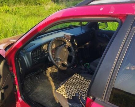 Червоний Фольксваген Пассат, об'ємом двигуна 1.8 л та пробігом 386 тис. км за 2300 $, фото 7 на Automoto.ua