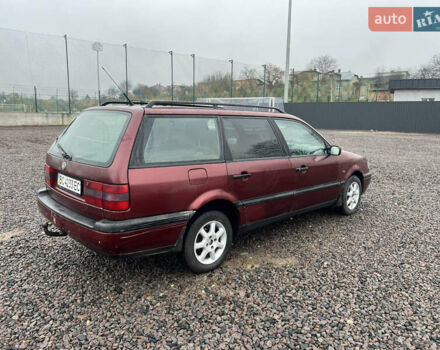 Красный Фольксваген Пассат, объемом двигателя 1.9 л и пробегом 499 тыс. км за 1350 $, фото 5 на Automoto.ua
