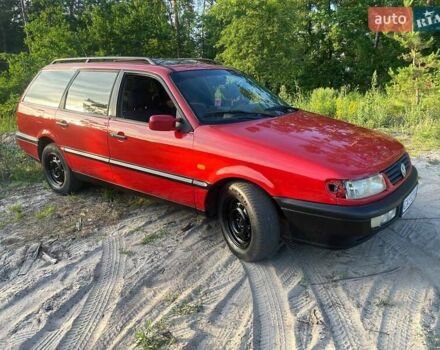 Червоний Фольксваген Пассат, об'ємом двигуна 1.98 л та пробігом 400 тис. км за 2700 $, фото 3 на Automoto.ua