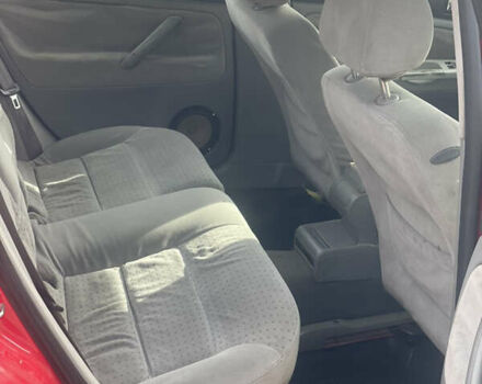 Красный Фольксваген Пассат, объемом двигателя 1.9 л и пробегом 380 тыс. км за 2700 $, фото 6 на Automoto.ua