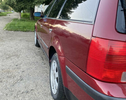 Червоний Фольксваген Пассат, об'ємом двигуна 1.9 л та пробігом 430 тис. км за 3299 $, фото 4 на Automoto.ua