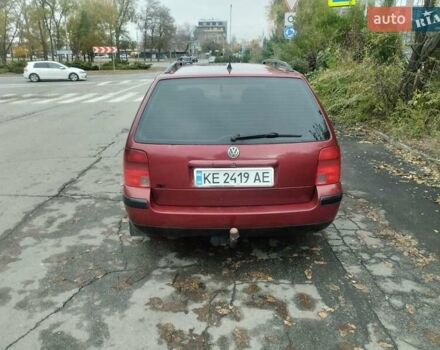 Красный Фольксваген Пассат, объемом двигателя 1.9 л и пробегом 320 тыс. км за 3324 $, фото 6 на Automoto.ua