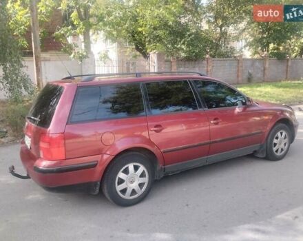 Красный Фольксваген Пассат, объемом двигателя 1.9 л и пробегом 320 тыс. км за 3324 $, фото 1 на Automoto.ua