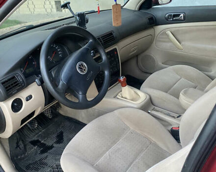 Червоний Фольксваген Пассат, об'ємом двигуна 1.9 л та пробігом 430 тис. км за 3299 $, фото 9 на Automoto.ua