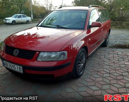 Красный Фольксваген Пассат, объемом двигателя 1.9 л и пробегом 250 тыс. км за 3350 $, фото 3 на Automoto.ua