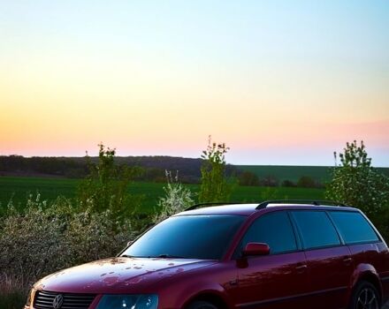 Красный Фольксваген Пассат, объемом двигателя 1.6 л и пробегом 399 тыс. км за 4000 $, фото 2 на Automoto.ua