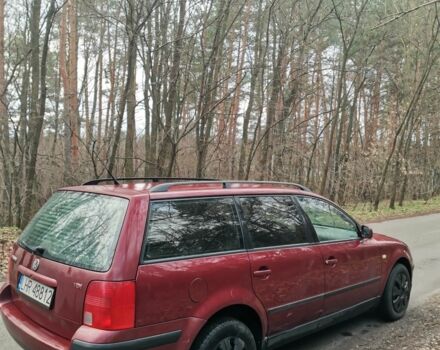 Червоний Фольксваген Пассат, об'ємом двигуна 0 л та пробігом 340 тис. км за 2250 $, фото 3 на Automoto.ua