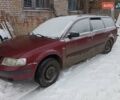 Красный Фольксваген Пассат, объемом двигателя 1.6 л и пробегом 345 тыс. км за 1000 $, фото 1 на Automoto.ua