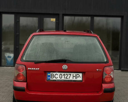 Червоний Фольксваген Пассат, об'ємом двигуна 1.9 л та пробігом 335 тис. км за 2900 $, фото 1 на Automoto.ua