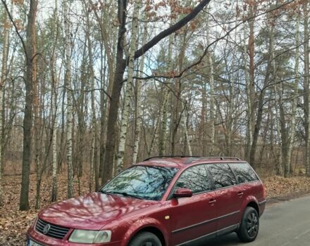 Червоний Фольксваген Пассат, об'ємом двигуна 0 л та пробігом 340 тис. км за 2250 $, фото 11 на Automoto.ua