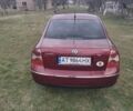 Красный Фольксваген Пассат, объемом двигателя 1.8 л и пробегом 210 тыс. км за 3800 $, фото 1 на Automoto.ua