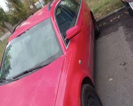 Красный Фольксваген Пассат, объемом двигателя 1.98 л и пробегом 241 тыс. км за 4500 $, фото 1 на Automoto.ua