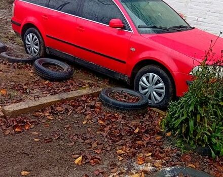 Червоний Фольксваген Пассат, об'ємом двигуна 1.9 л та пробігом 0 тис. км за 2500 $, фото 2 на Automoto.ua