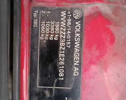 Красный Фольксваген Пассат, объемом двигателя 1.98 л и пробегом 241 тыс. км за 4500 $, фото 7 на Automoto.ua